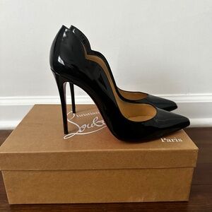 Christian Louboutin Hot Chick 100 Black Size 38